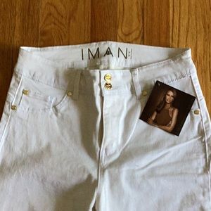 Iman Global Resort off white color jeans NWT 10L Slim skinny